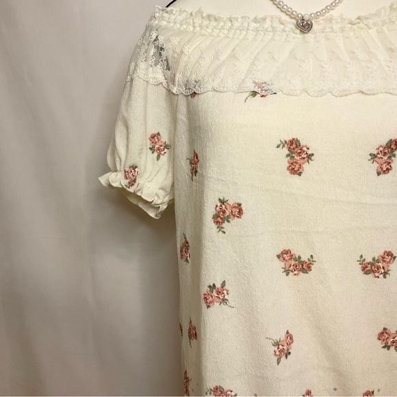 Lolita Coquette Top - Picture 2 of 4